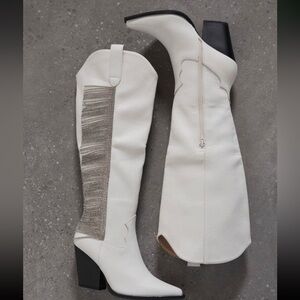 Vici Bellatrix Rhinestone Fringe White Western Boot Oasis Society